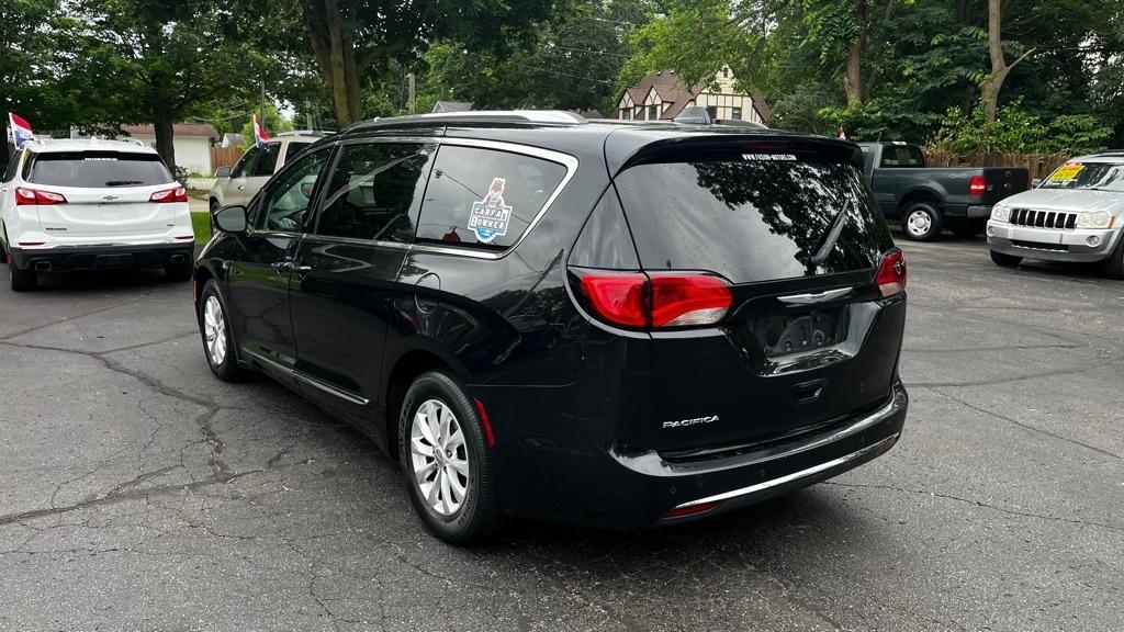 Chrysler Pacifica Touring-L 2019