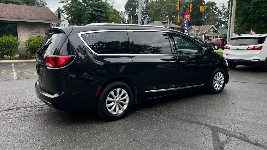 Chrysler Pacifica Touring-L 2019