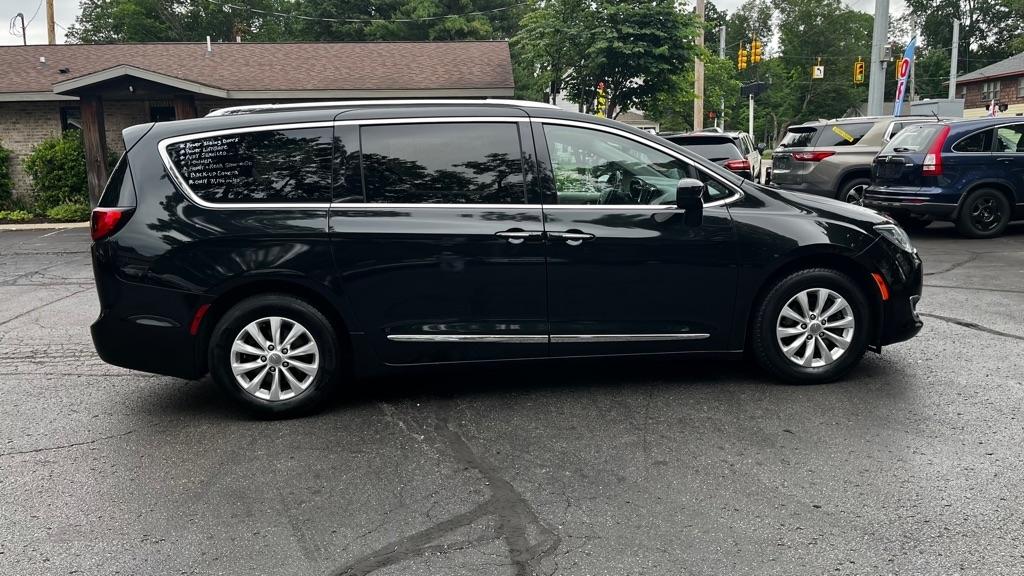 Chrysler Pacifica Touring-L 2019