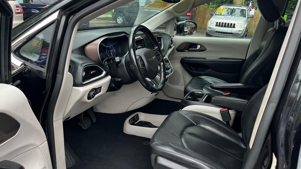 Chrysler Pacifica Touring-L 2019