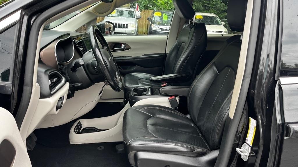 Chrysler Pacifica Touring-L 2019