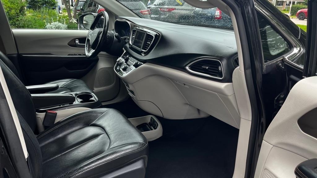 Chrysler Pacifica Touring-L 2019