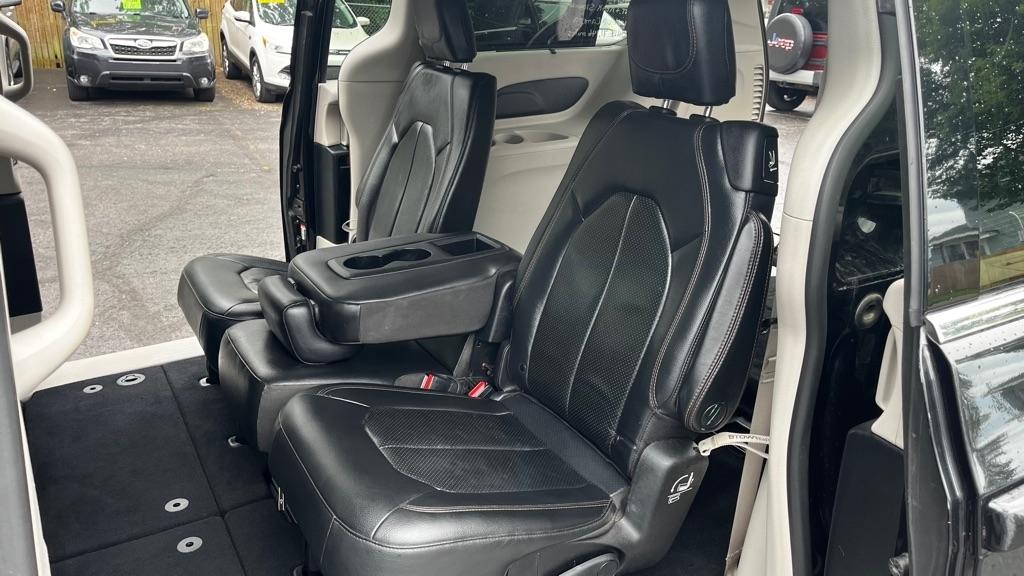 Chrysler Pacifica Touring-L 2019