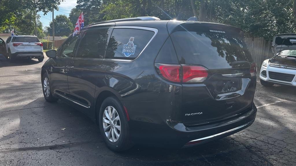 Chrysler Pacifica Touring-L 2019