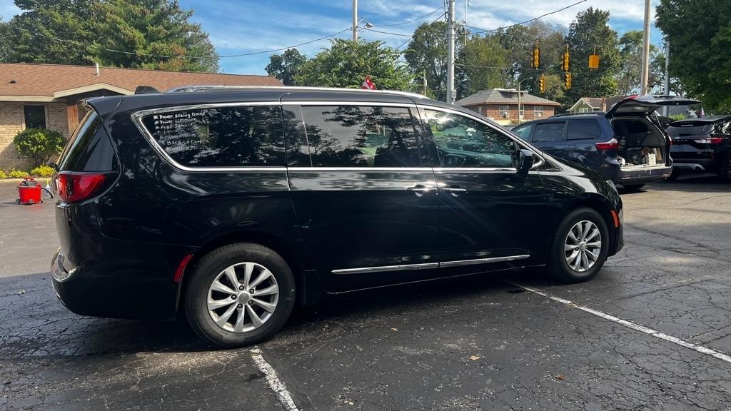 Chrysler Pacifica Touring-L 2019