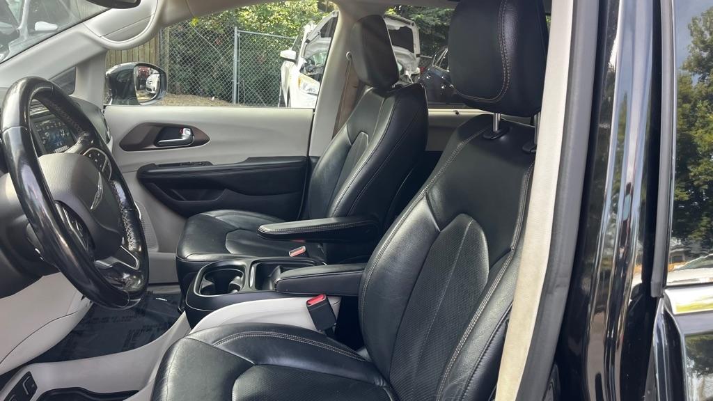 Chrysler Pacifica Touring-L 2019