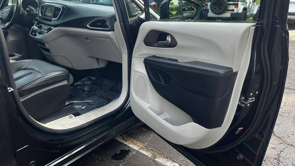 Chrysler Pacifica Touring-L 2019