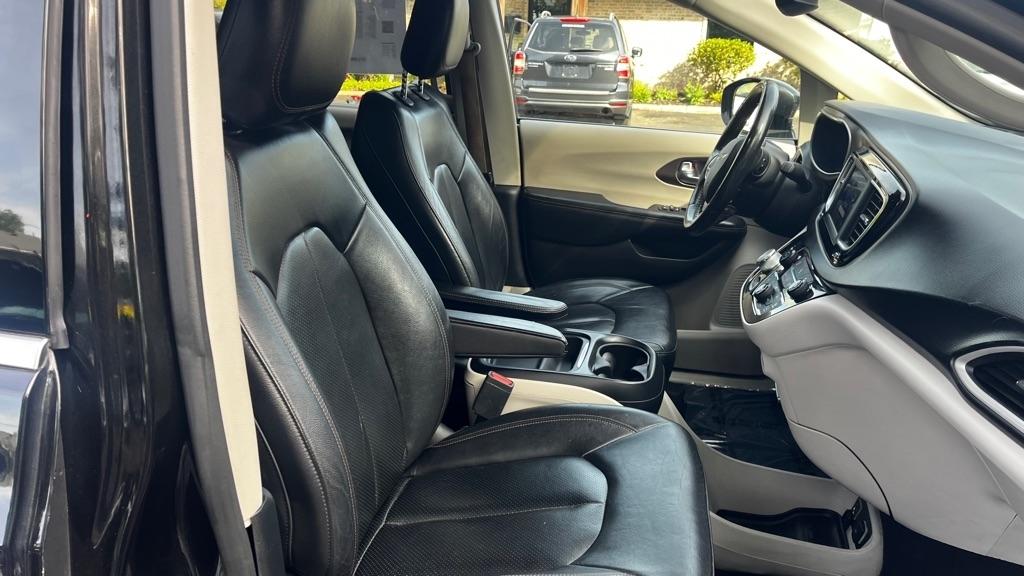 Chrysler Pacifica Touring-L 2019