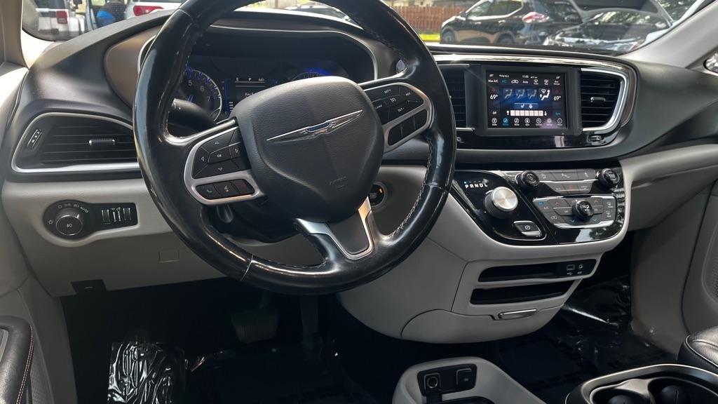 Chrysler Pacifica Touring-L 2019