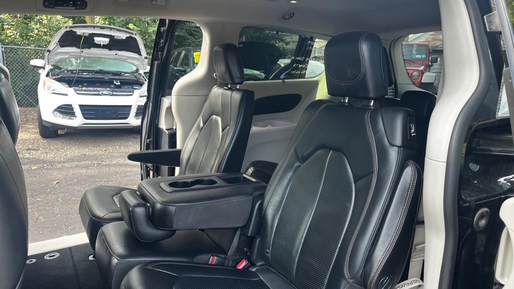 Chrysler Pacifica Touring-L 2019