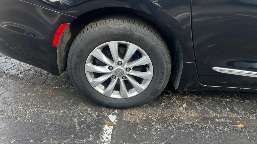 Chrysler Pacifica Touring-L 2019