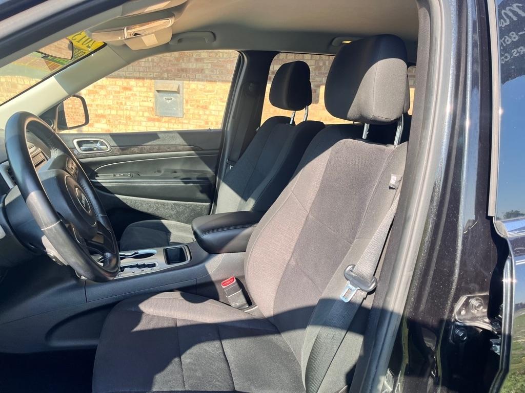 Jeep Grand Cherokee Laredo 4WD 2013