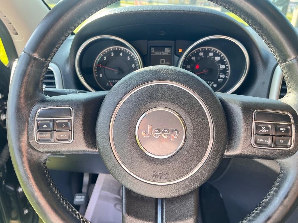 Jeep Grand Cherokee Laredo 4WD 2013