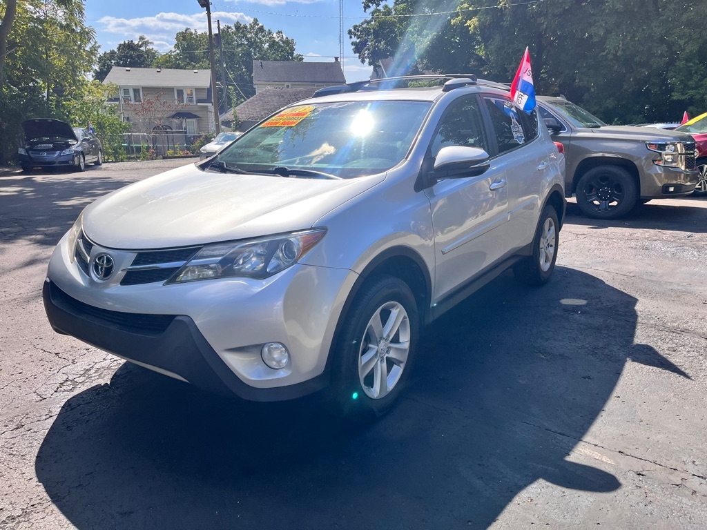 2013 Toyota RAV4 XLE