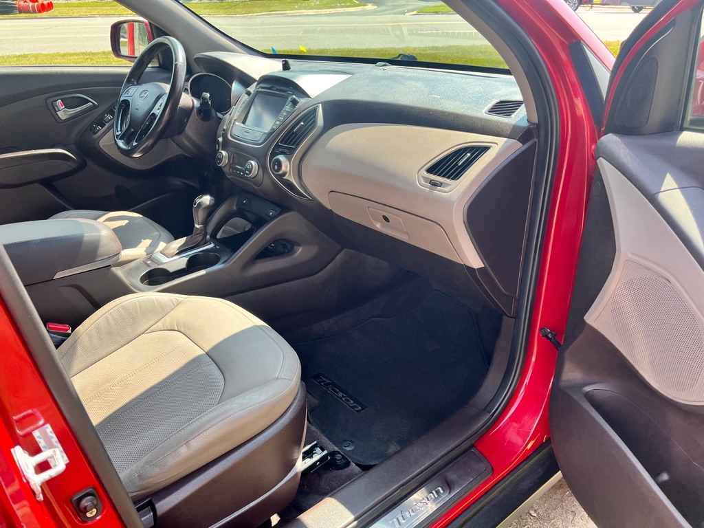 Hyundai Tucson SE FWD 2015