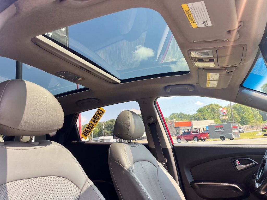 Hyundai Tucson SE FWD 2015