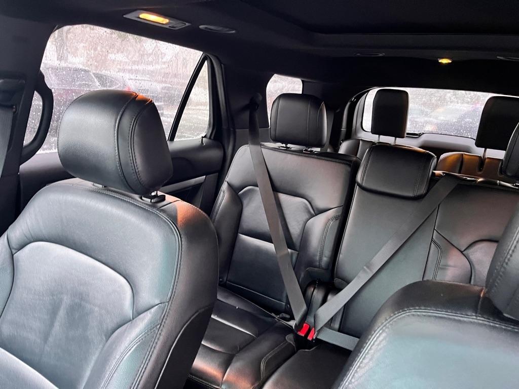 Ford Explorer XLT 4WD 2017