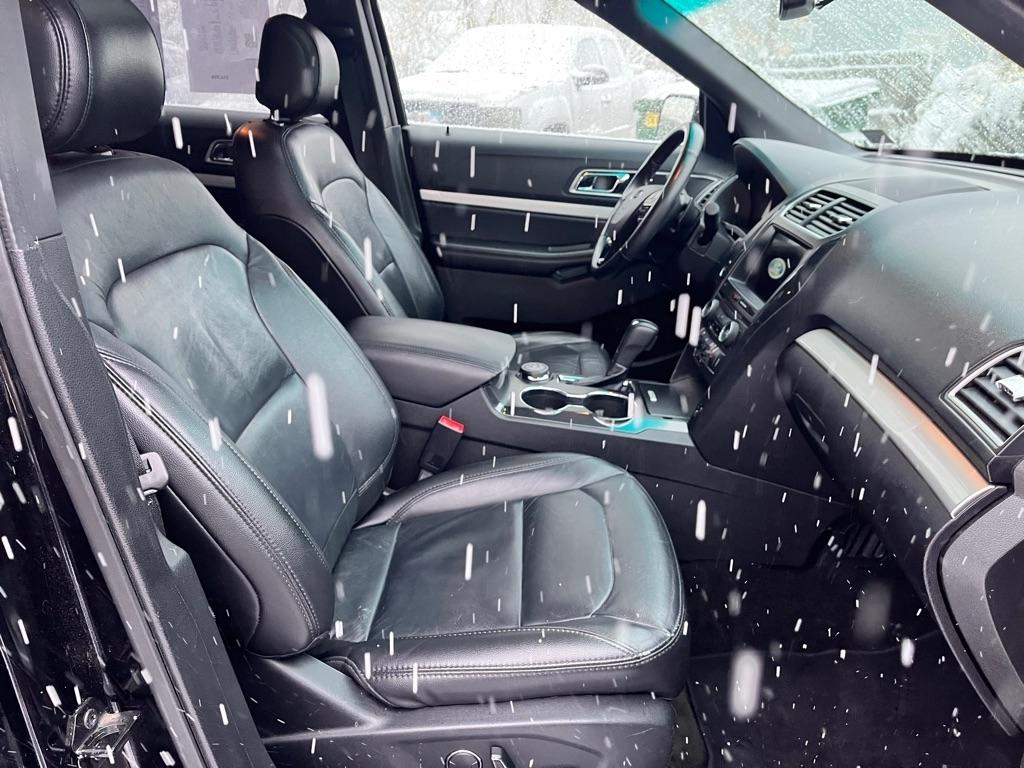 Ford Explorer XLT 4WD 2017