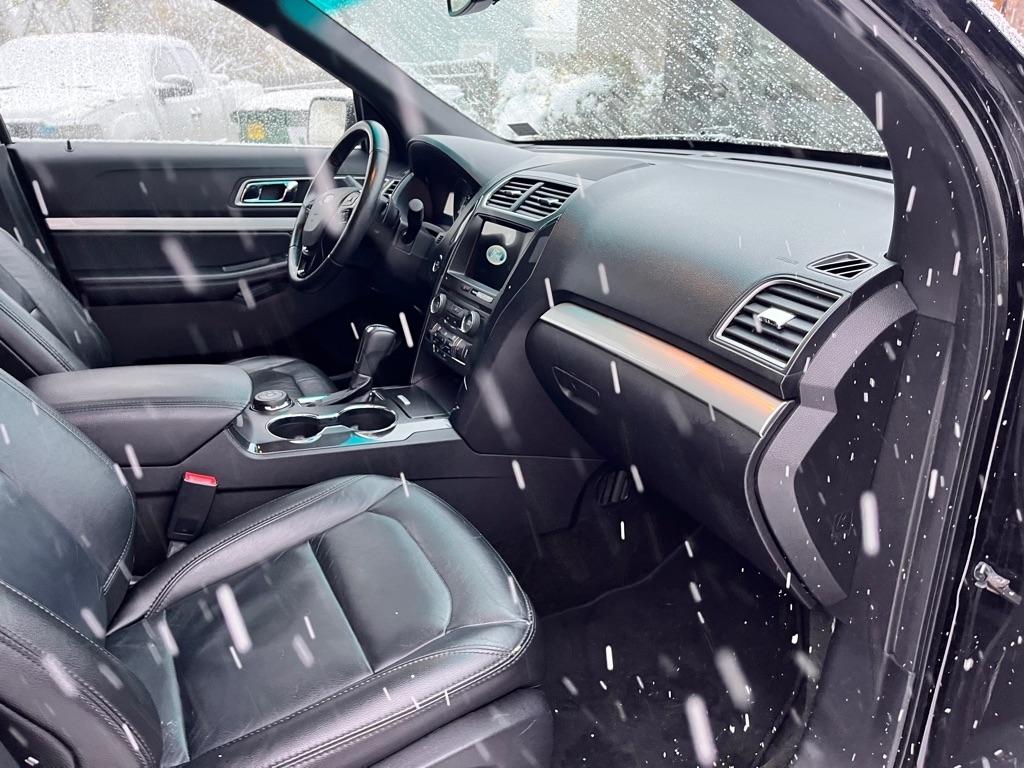 Ford Explorer XLT 4WD 2017