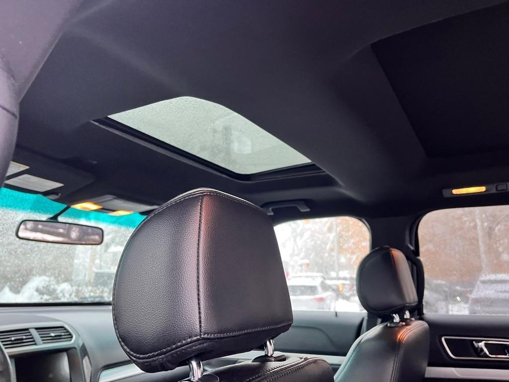 Ford Explorer XLT 4WD 2017