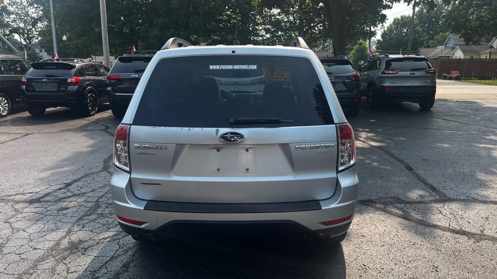 Subaru Forester 2.5X Premium 2010