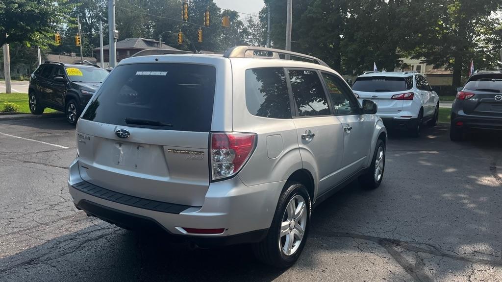 Subaru Forester 2.5X Premium 2010
