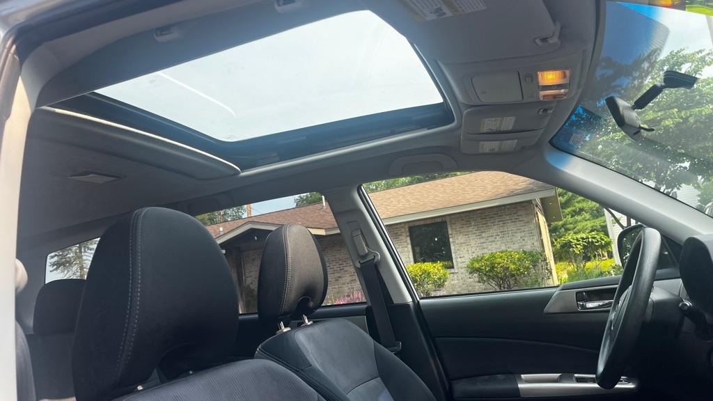 Subaru Forester 2.5X Premium 2010