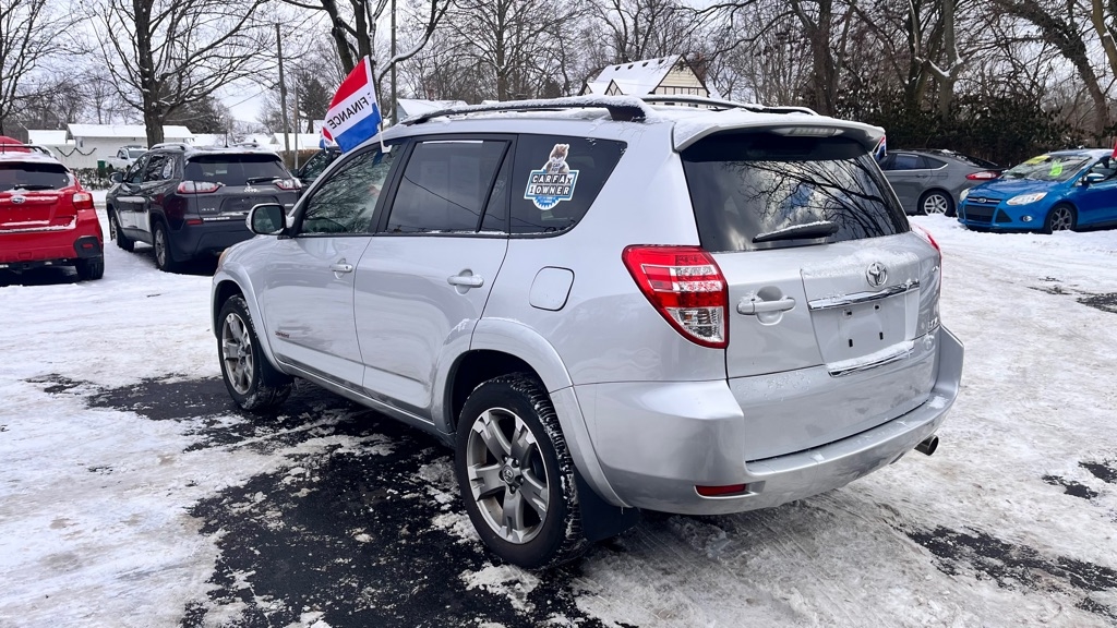 Toyota RAV4 Sport I4 4WD 2012