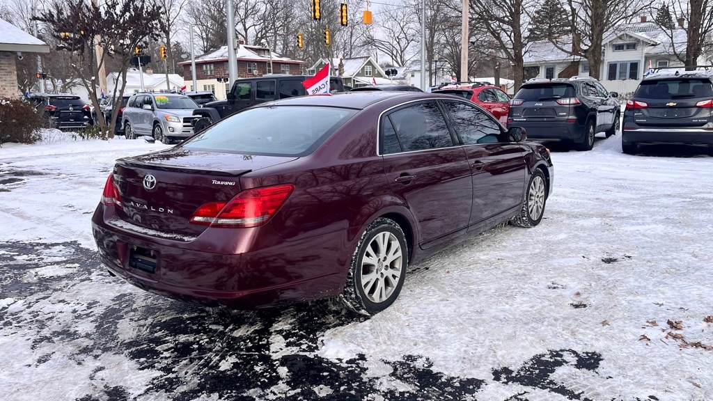 Toyota Avalon XL 2008