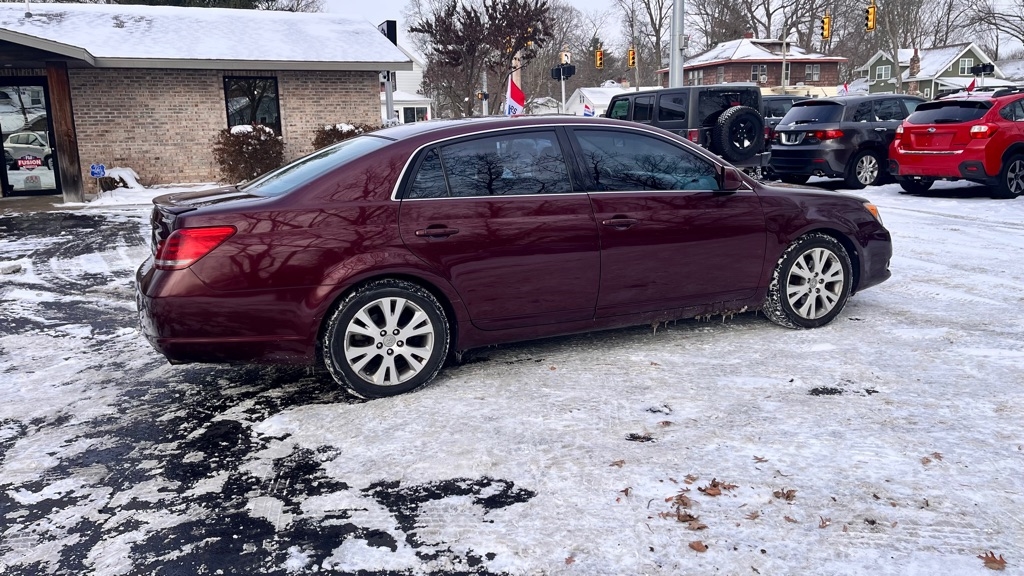Toyota Avalon XL 2008