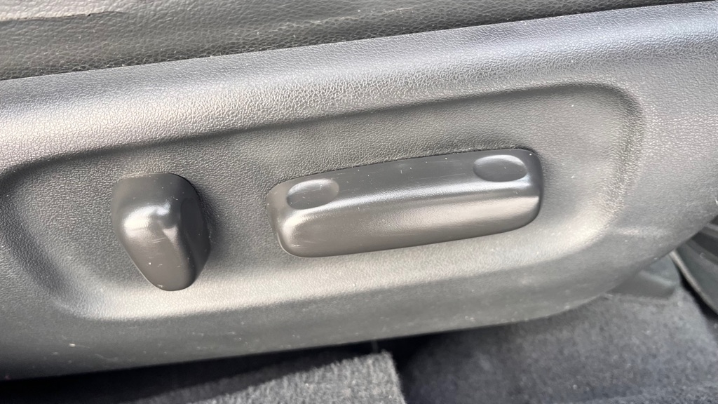 Toyota Avalon XL 2008