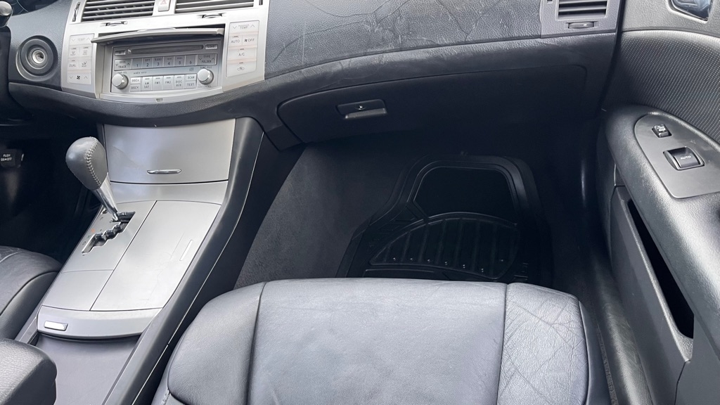 Toyota Avalon XL 2008