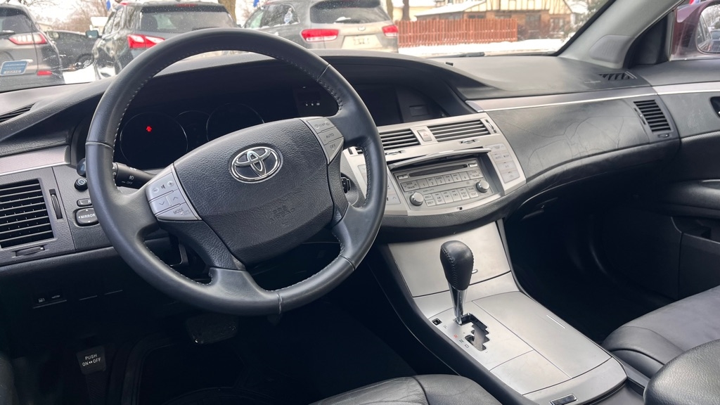 Toyota Avalon XL 2008