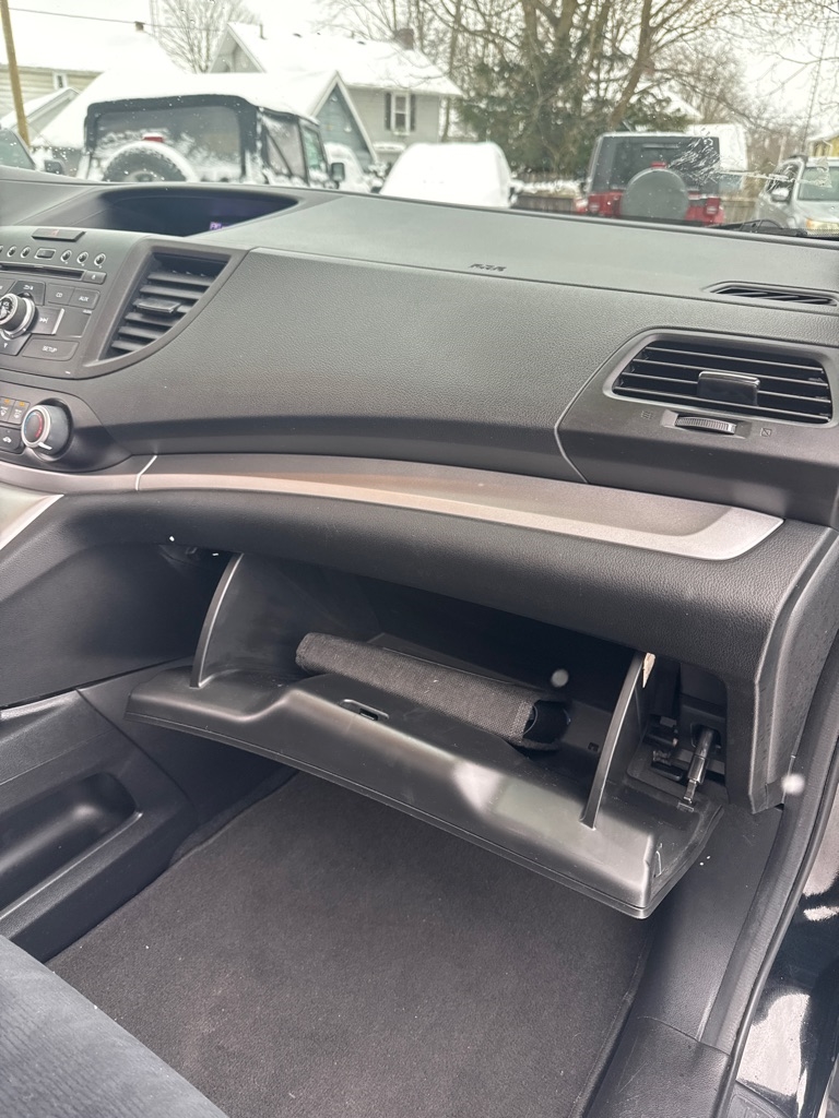 Honda CR-V LX 4WD 5-Speed AT 2012