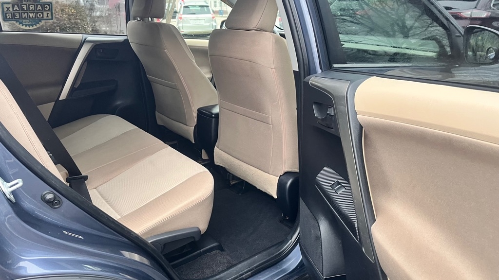 Toyota RAV4 XLE AWD 2013