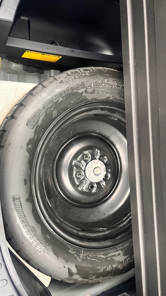 Toyota RAV4 XLE AWD 2013