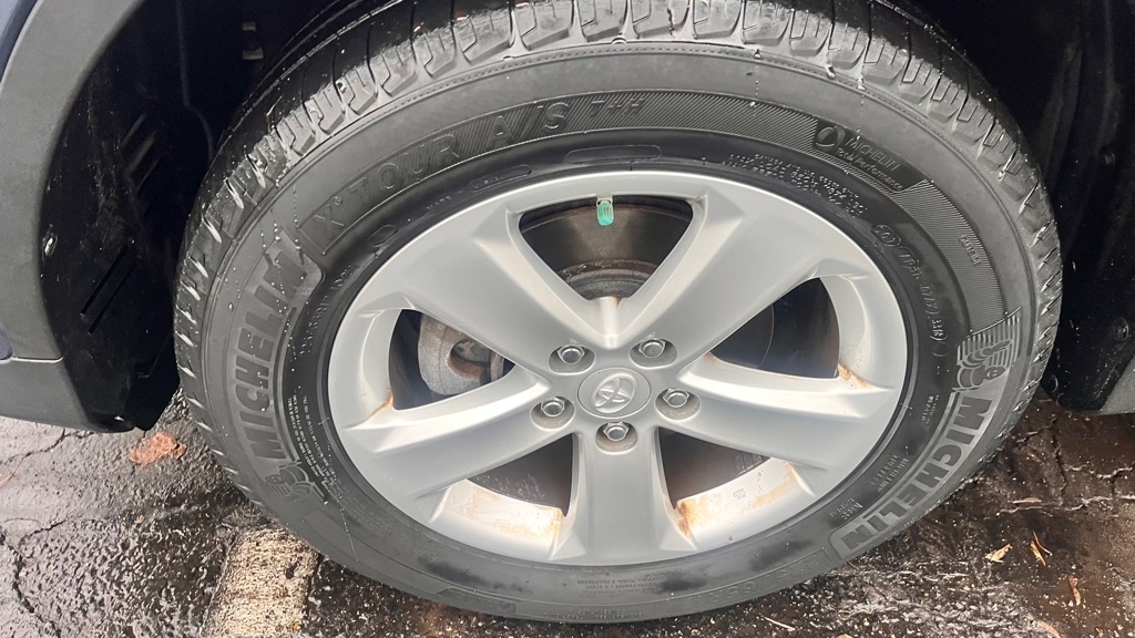 Toyota RAV4 XLE AWD 2013