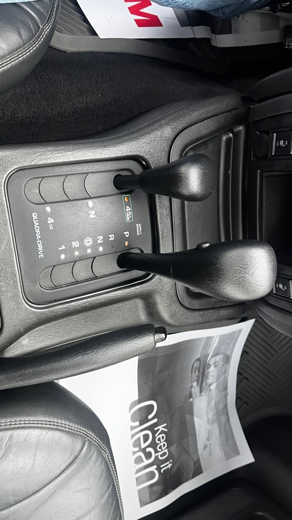 Jeep Grand Cherokee Overland 4WD 2004