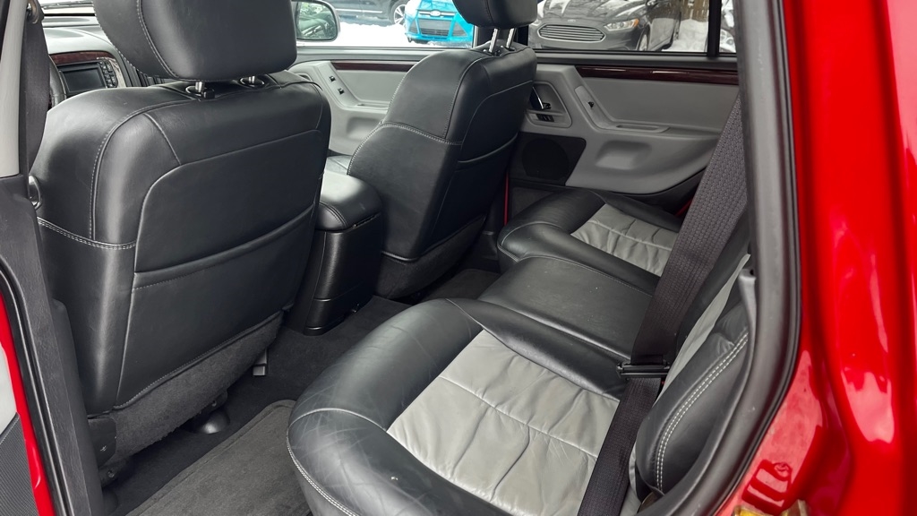 Jeep Grand Cherokee Overland 4WD 2004