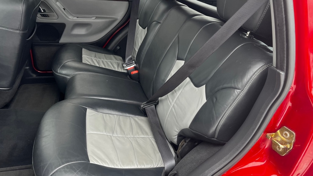 Jeep Grand Cherokee Overland 4WD 2004