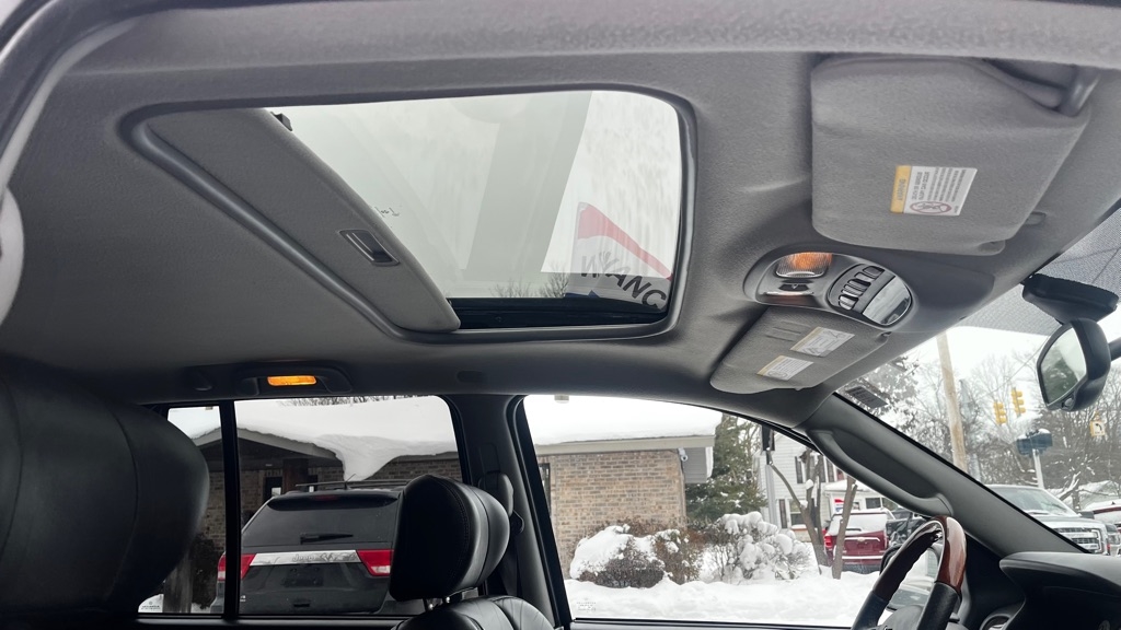 Jeep Grand Cherokee Overland 4WD 2004