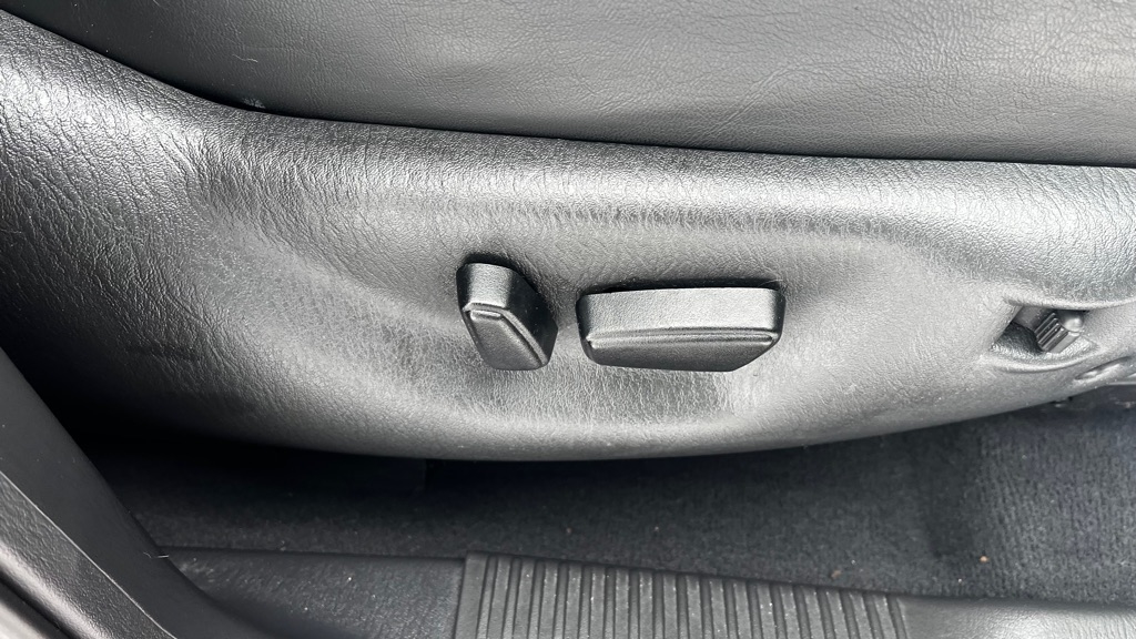 Jeep Grand Cherokee Overland 4WD 2004