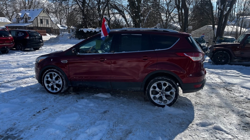 Ford Escape Titanium 4WD 2013