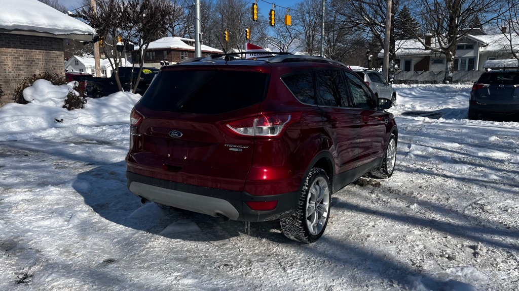 Ford Escape Titanium 4WD 2013