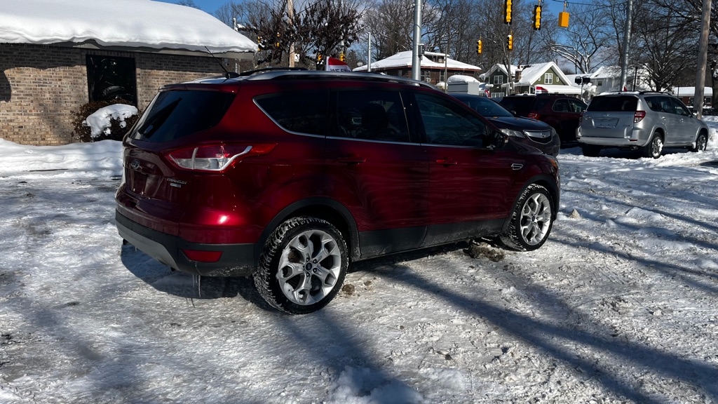 Ford Escape Titanium 4WD 2013