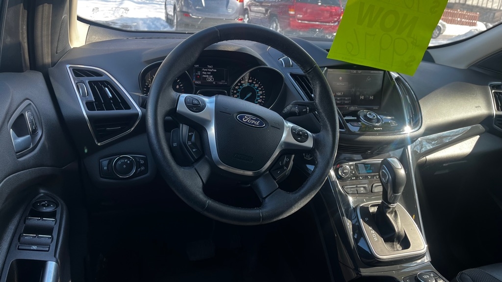 Ford Escape Titanium 4WD 2013