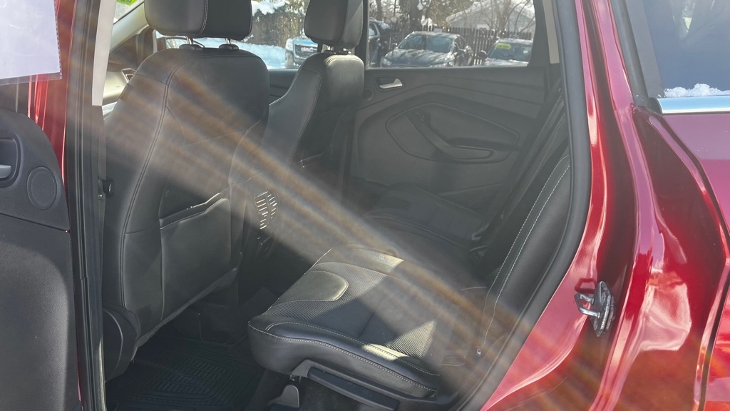 Ford Escape Titanium 4WD 2013