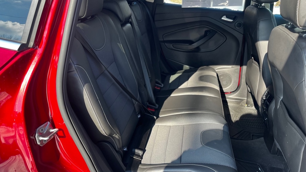 Ford Escape Titanium 4WD 2013