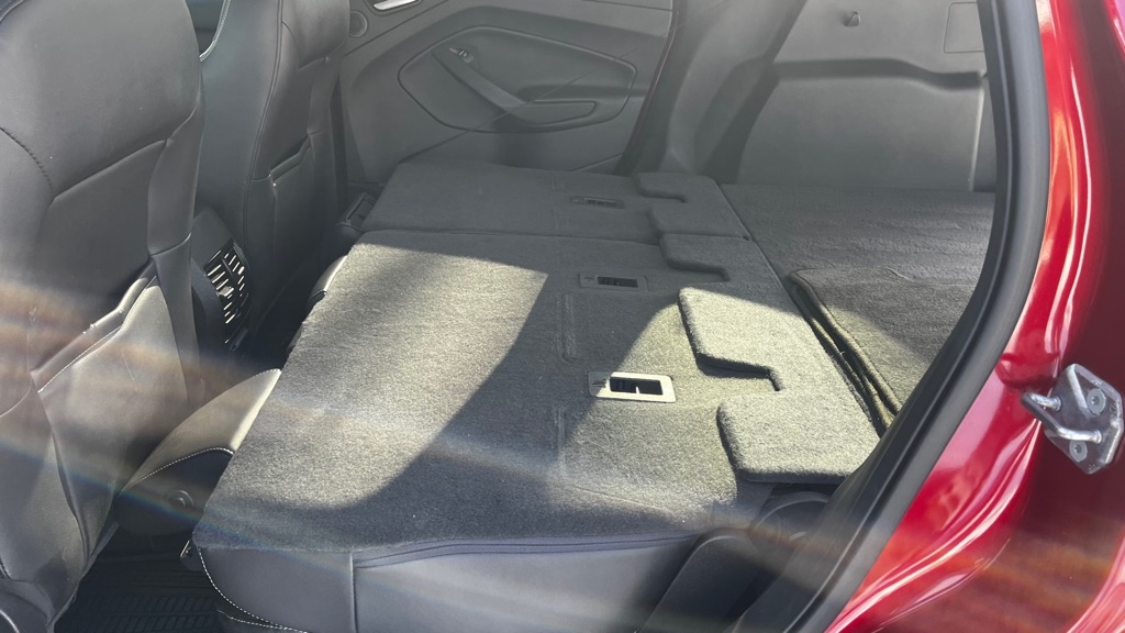 Ford Escape Titanium 4WD 2013