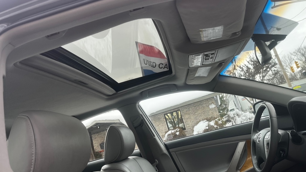 Toyota Camry LE V6 2007